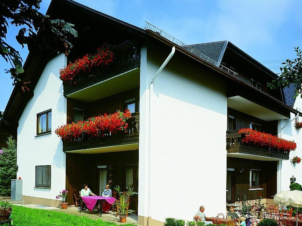 Pension Waldesruh Welschneudorf Extérieur photo